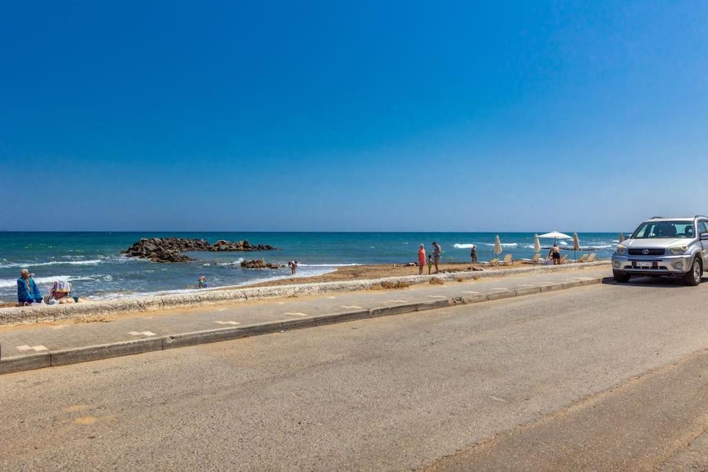 Nikole Cottage House By The Sea Kokkini Hani 外观 照片